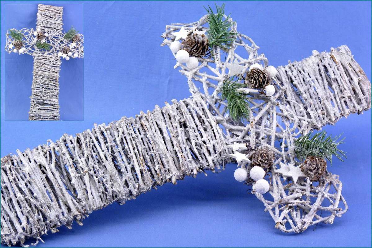 RebenKreuz mit ReisigDeko naturweissglitter 45x30cm